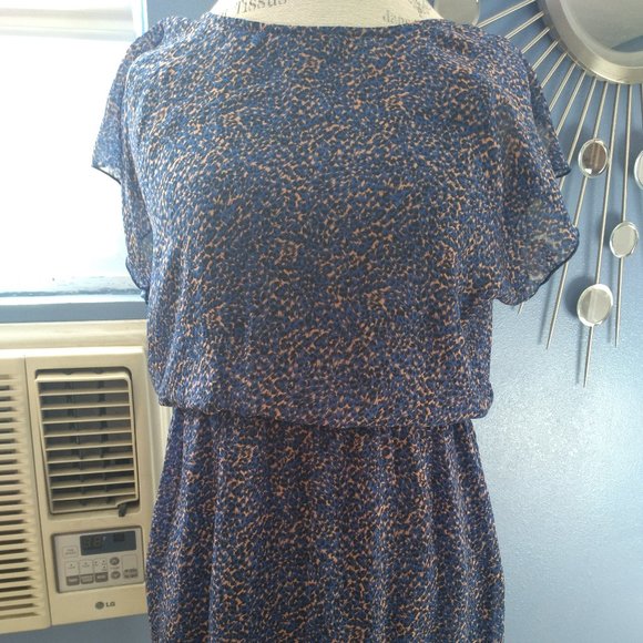 Forever 21 Tunic style top - Picture 1 of 7